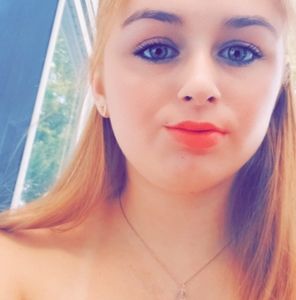 Meet your Posher, Jade